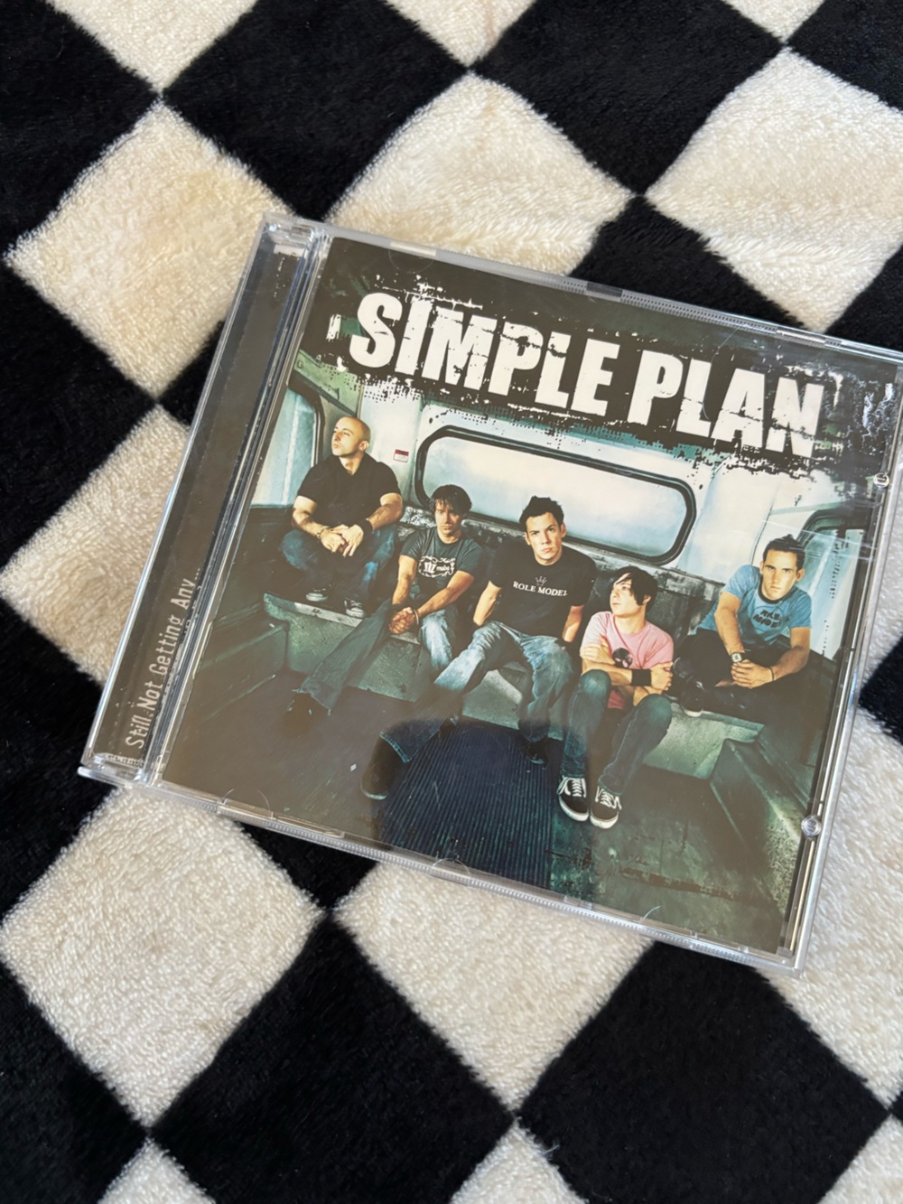 Simple plan still not getting any cd